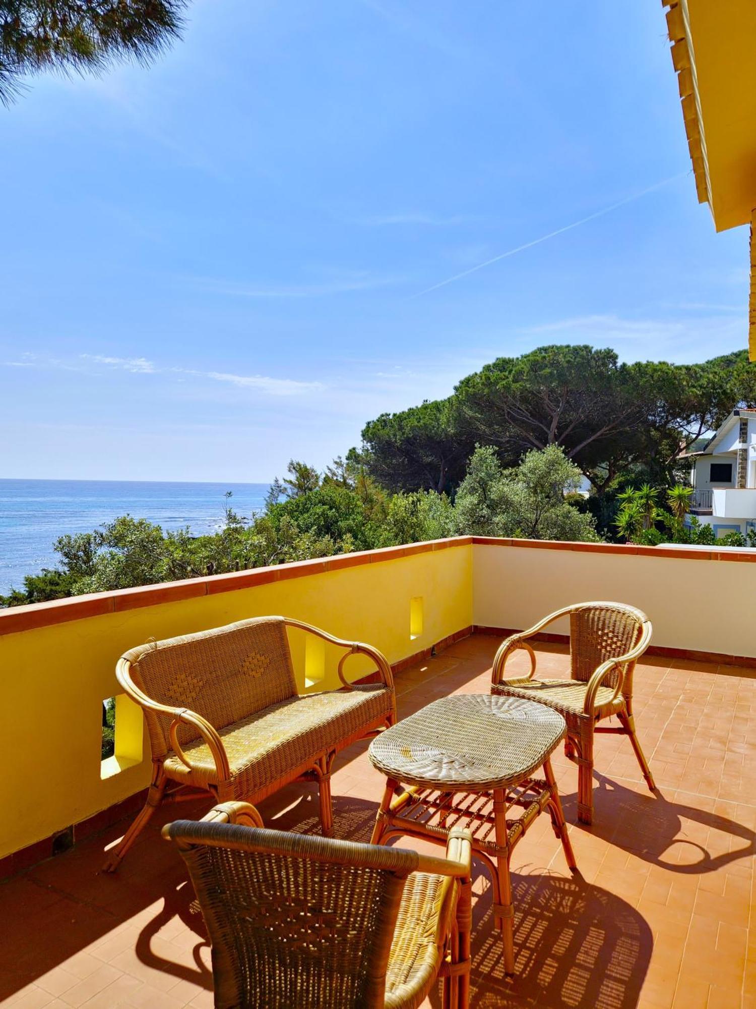 Villa Papiyon - Accesso Privato Alla Spiaggia Cala Liberotto Zewnętrze zdjęcie